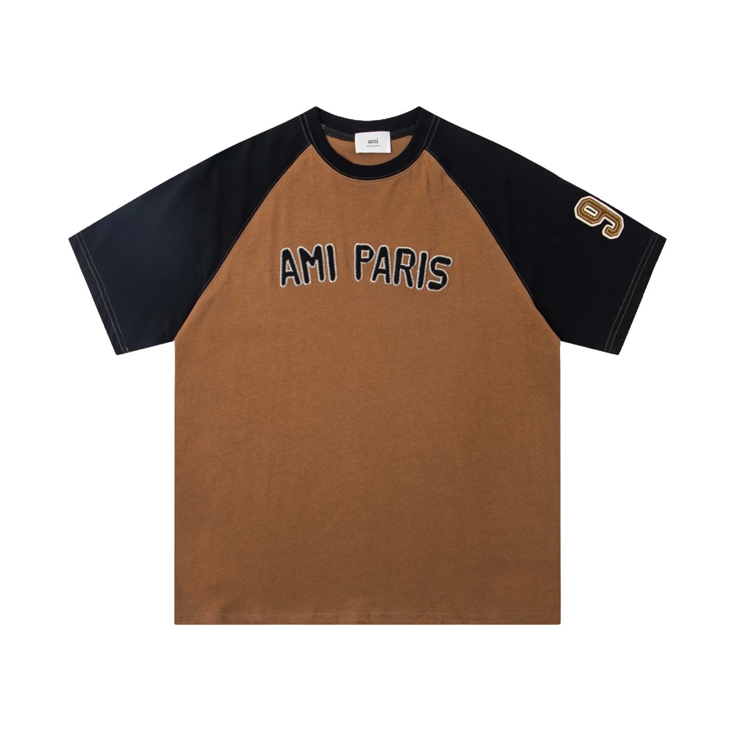 Ami Ami Tee — T-shirt and Shorts find on BoonBuy Finds