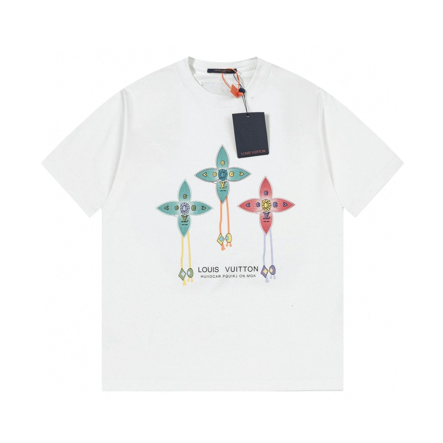 T-Shirt — T-shirt and Shorts find on BoonBuy Finds