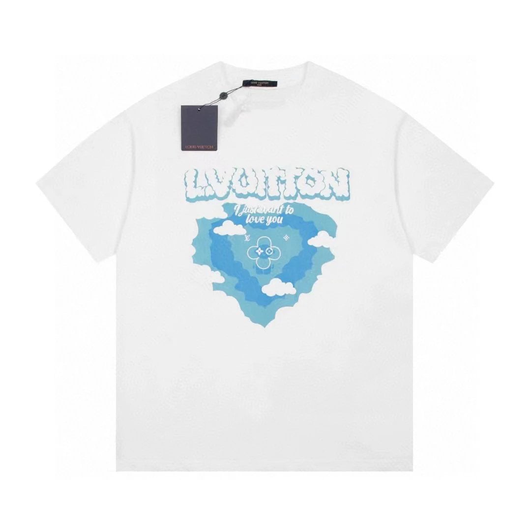 T-Shirt — T-shirt and Shorts find on BoonBuy Finds