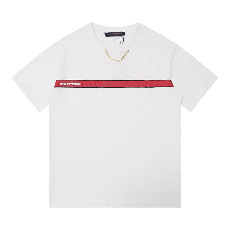 T-Shirt — T-shirt and Shorts find on BoonBuy Finds