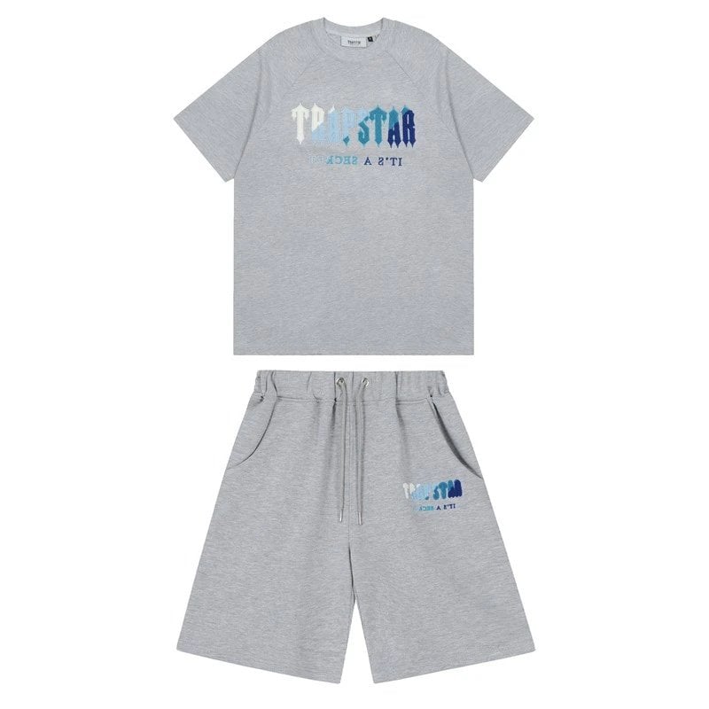 T-Shirt — T-shirt and Shorts find on BoonBuy Finds