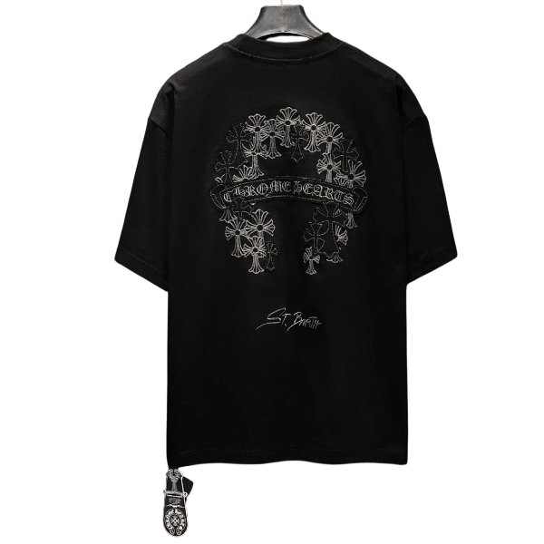 Chrome Hearts Chrome Hearts Tee — Latest Finds find on BoonBuy Finds