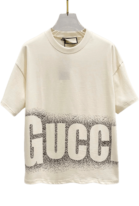Gucci Tee — T-shirt and Shorts find on BoonBuy Finds