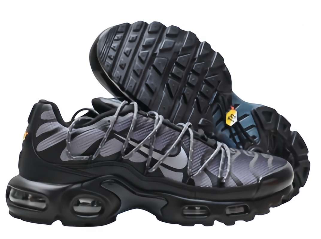 Nike Nike Air Max Plus — Shoes find on BoonBuy Finds