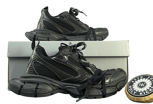 Balenciaga Balenciaga 3XL — Shoes find on BoonBuy Finds