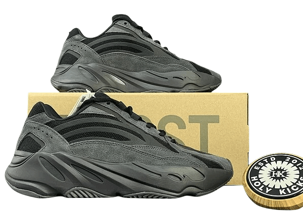 Yeezy Yeezy 700 — Shoes find on BoonBuy Finds