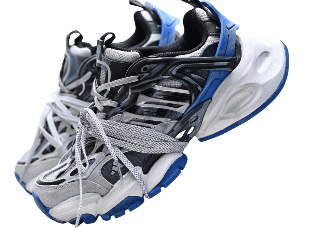 Adidas Adidas XLG Runner Deluxe — Shoes find on BoonBuy Finds