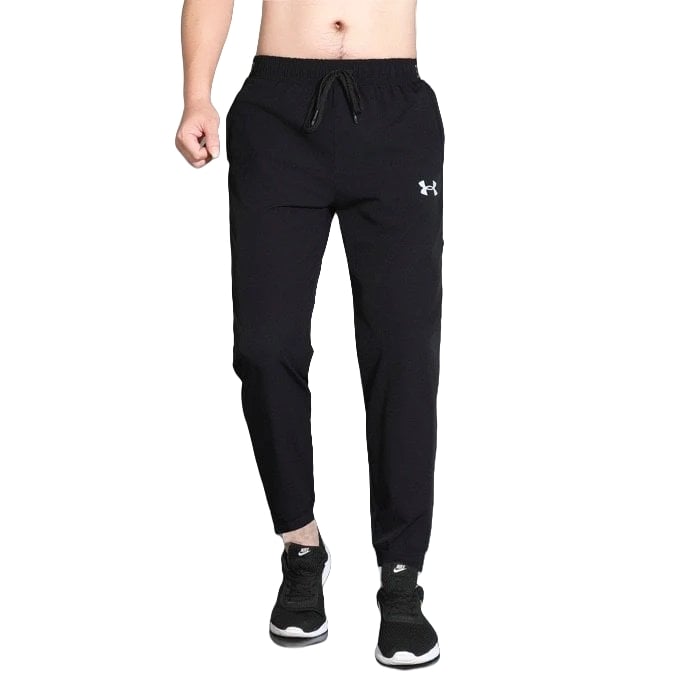 Under Armour Under Armour Pants — Hoodies and Pants find on BoonBuy Finds