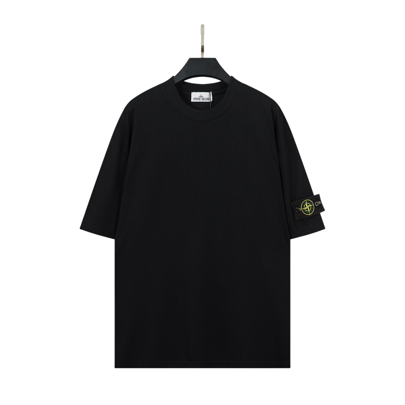 Stone Island Stone Island Tee — T-shirt and Shorts find on BoonBuy Finds Stone Island Stone Island Tee — T-shirt and Shorts find on BoonBuy Finds