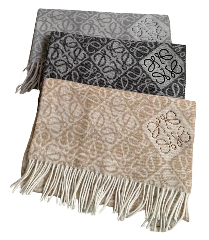 Loewe Loewe Scarf — Accessories find on BoonBuy Finds Loewe Loewe Scarf — Accessories find on BoonBuy Finds