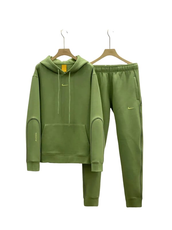 Nike Nike Set — Trending Now find on BoonBuy Finds Nike Nike Set — Trending Now find on BoonBuy Finds