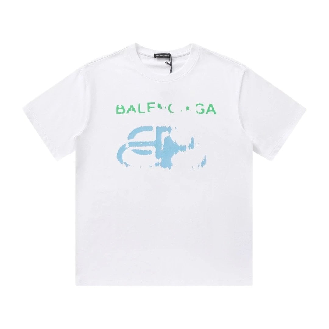 Balenciaga Balenciaga Tee — T-shirt and Shorts find on BoonBuy Finds Balenciaga Balenciaga Tee — T-shirt and Shorts find on BoonBuy Finds