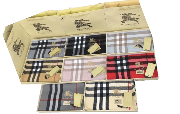 Burberry Burberry Scarf — Trending Now find on BoonBuy Finds Burberry Burberry Scarf — Trending Now find on BoonBuy Finds