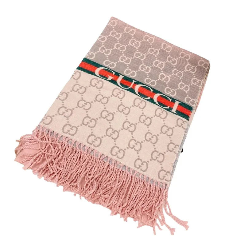 Gucci Gucci Scarf — Latest Finds find on BoonBuy Finds Gucci Gucci Scarf — Latest Finds find on BoonBuy Finds
