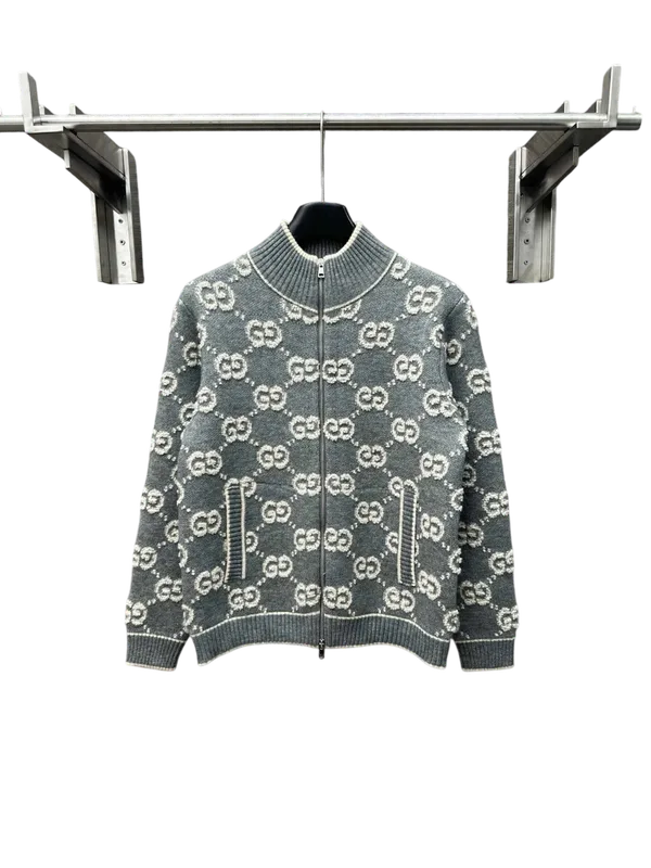 Gucci Gucci Coat — Latest Finds find on BoonBuy Finds Gucci Gucci Coat — Latest Finds find on BoonBuy Finds